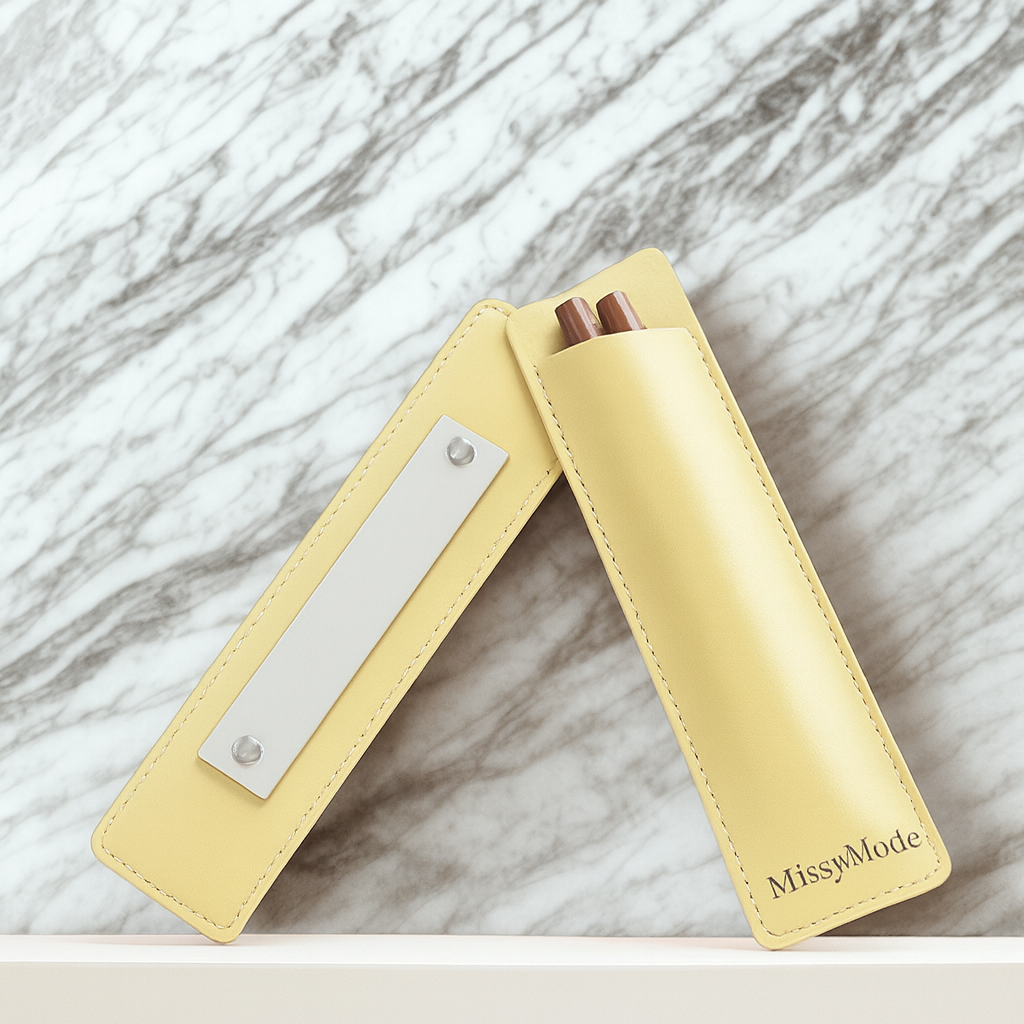 The Missy Case Luxe Houder voor Lipgloss & Lipliner - Butter Yellow